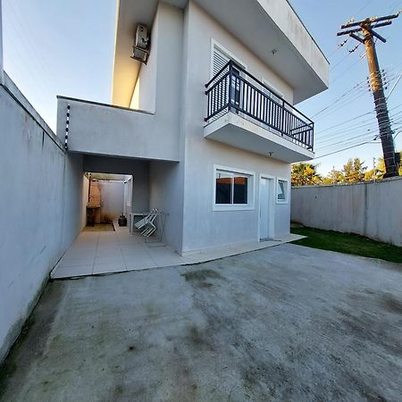 Sobrado Frente Ao Sesc, Wifi 300Mb, 2 Vagas Auto, Cozinha, Churrasqueira, Moderno E Reformado Бертиога Стая снимка