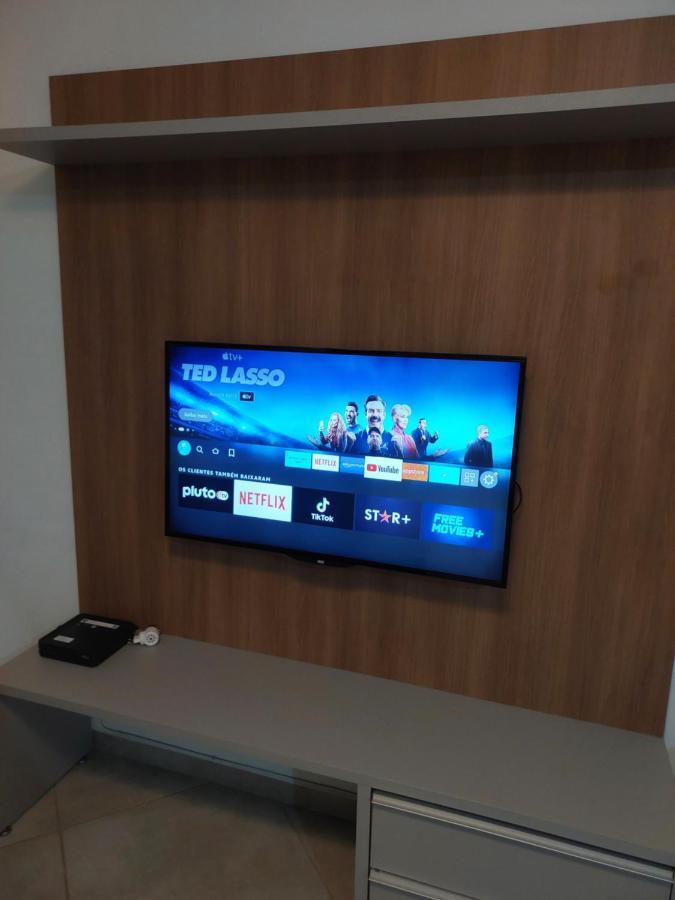 Sobrado Frente Ao Sesc, Wifi 300Mb, 2 Vagas Auto, Cozinha, Churrasqueira, Moderno E Reformado Бертиога Екстериор снимка